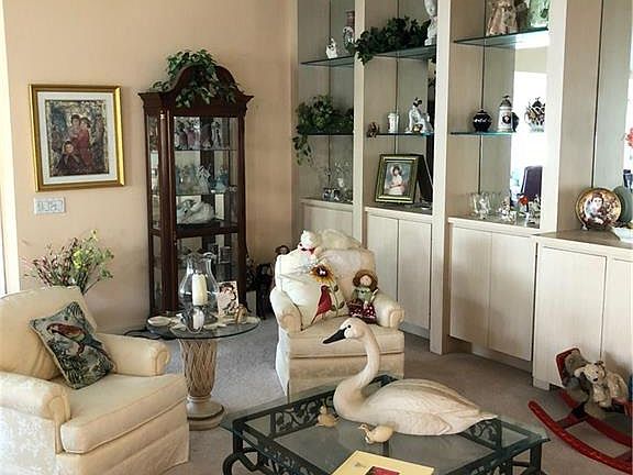 4th image of 1660 SW Waterfall Blvd