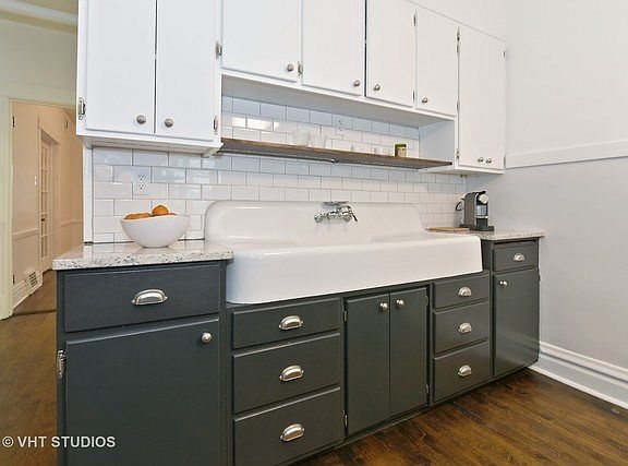 4th image of 3854 N Hoyne Ave #1