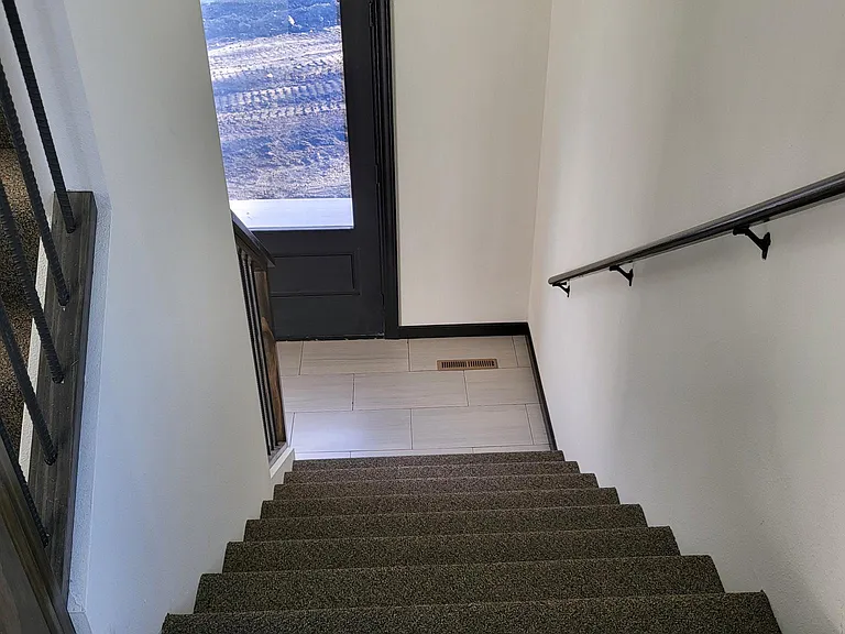 341 Trestle Trl — Photo 6