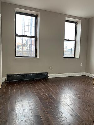 4th image of 2368 Atlantic Ave #3