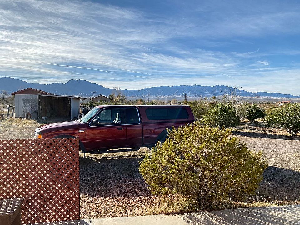 2nd image of 3546 S Mesquite Ln