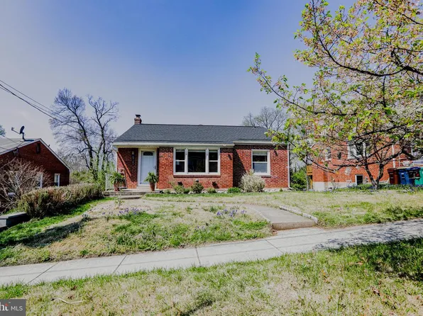 3104 Gumwood Dr, Hyattsville, MD 20783