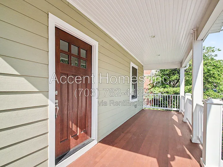 14 W Caton Ave — Photo 4