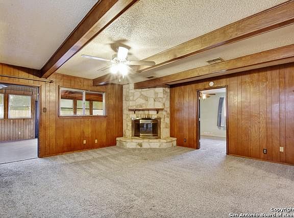 4th image of 1318 Canyon Ridge Dr