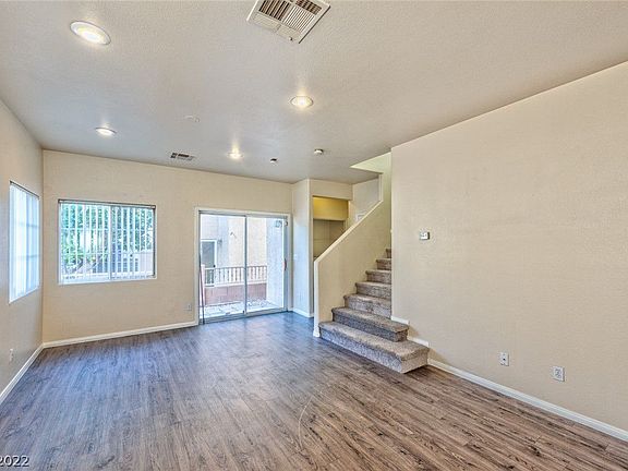 5th image of 9925 Elkhead Creek Way