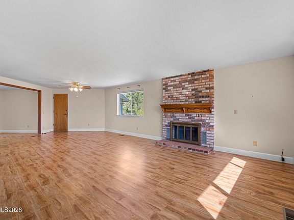 5th image of 1188 Manhattan Way