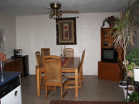 5th image of 8 Oriole Ct
