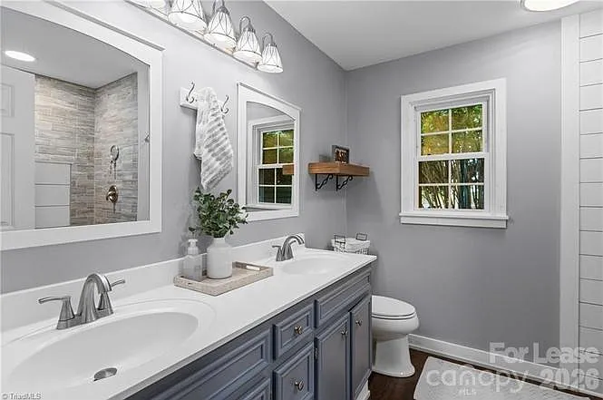 545 Adams Ct — Photo 7