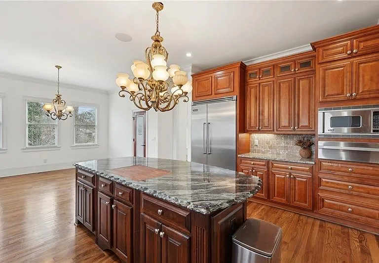 343 Summer Garden Dr — Photo 28