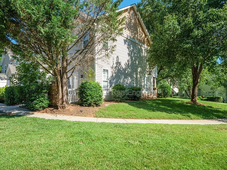 11339 Dundarrach Ln — Photo 28