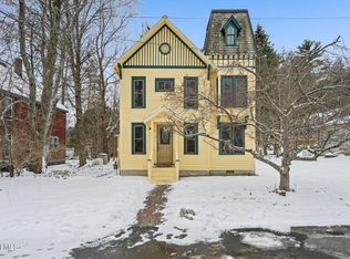 4 Saratoga Ave, Round Lake, NY 12151