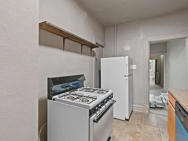 512 S Millvale Avenue (Full Service Plan) — Photo 13