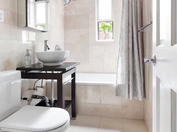 302 East 88th Street image 4 of 9