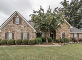 4158 Surrey Ln, Auburn, AL 36832