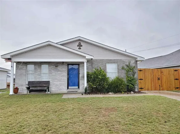 2704 Bayou Vista Dr, Marrero, LA 70072