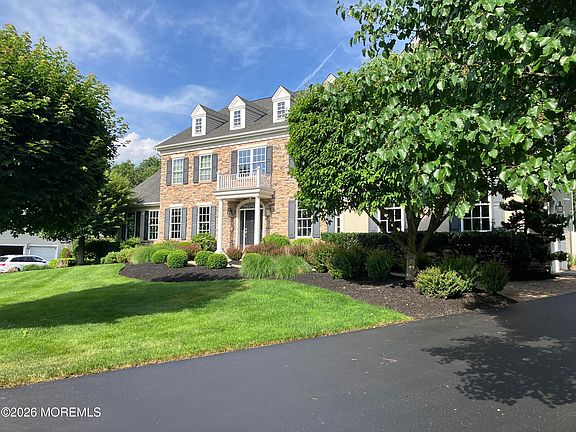 2nd image of 15 Livingston Court