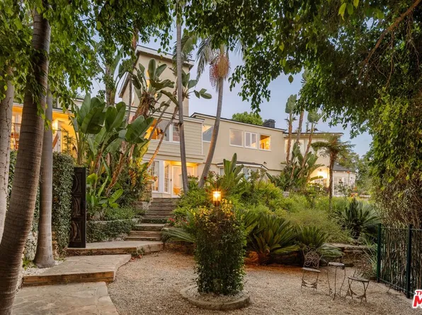 1454 Blueridge Dr, Beverly Hills, CA 90210