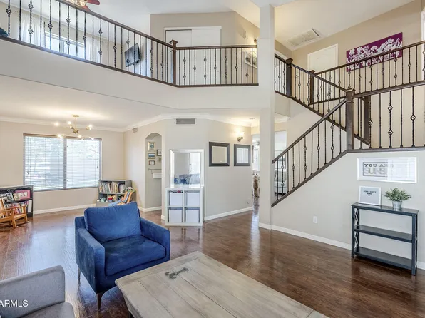 869 W SHELLFISH Drive, Gilbert, AZ 85233