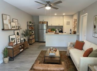 700 1/2 Hearn St #207, Austin, TX 78703
