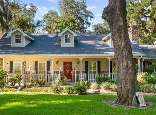403 MISSION LANE, HOWEY IN THE HILLS, FL 34737