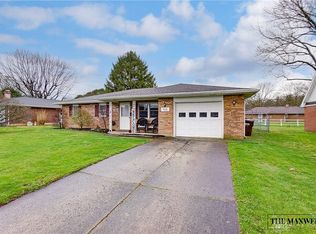 925 Hamlet Dr, Xenia, OH 45385