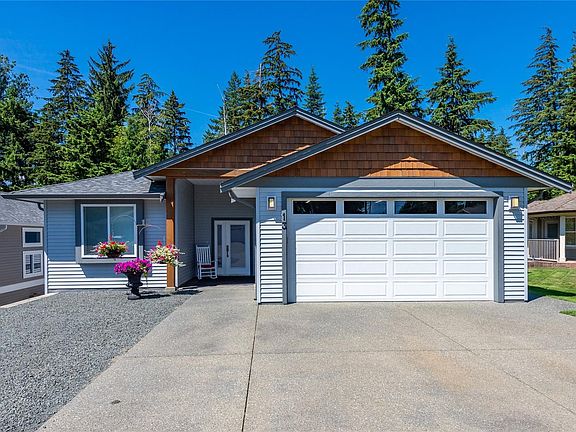 2nd image of 100 McPhedran Rd #13