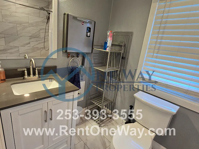 25502 Mountain Hwy E — Photo 15