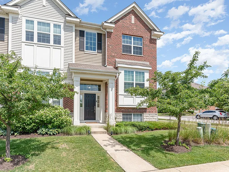 15373 Sheffield Square Pkwy — Photo 2