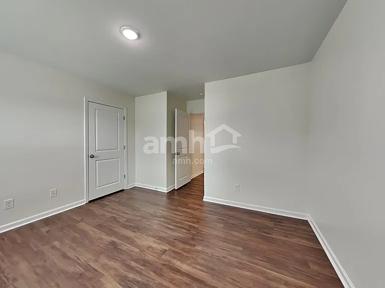 116 Butternut Ct — Photo 15