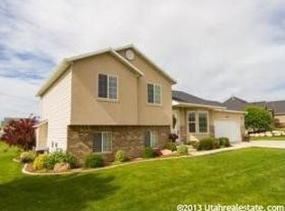 3428 W 1420 N, Clinton, UT 84015