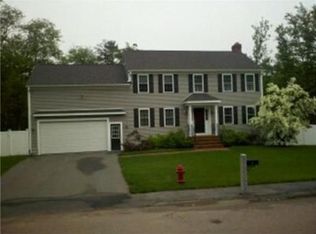 4 Kathleen Dr, Holbrook, MA 02343