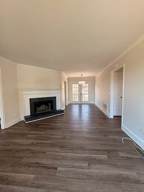 3 bed, 1200 sqft, $1,800 — Photo 4
