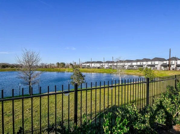 2917 Skyline Mesa Dr, Houston, TX 77047