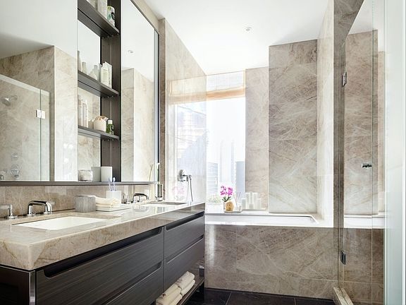 3rd image of 530 W 30th St #5D