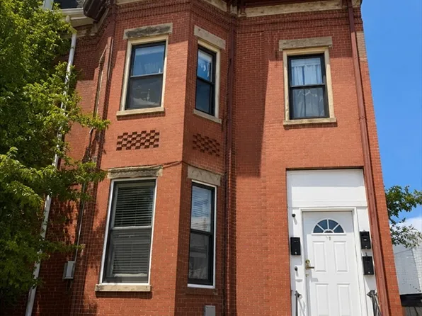 16 Cross St E #2, Somerville, MA 02145