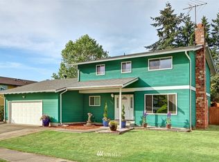 1606 Lake Youngs Way SE, Renton, WA 98058