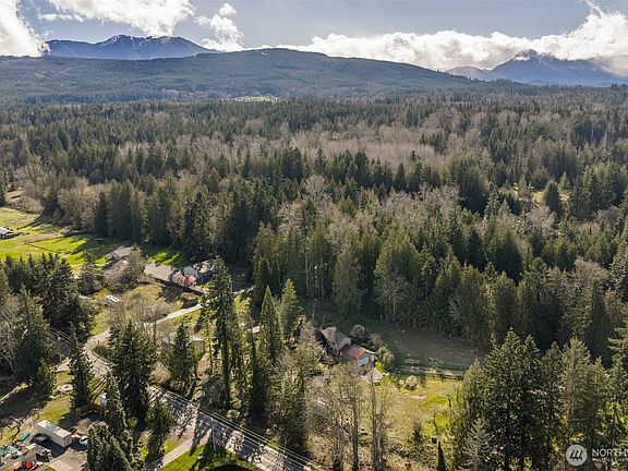 2nd image of 772 Taylor Cutoff Road