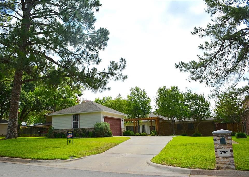 1st image of 2707 Wooded Acres Dr