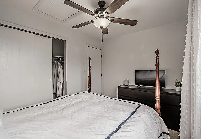 10410 W Jewell Ave #B — Photo 28