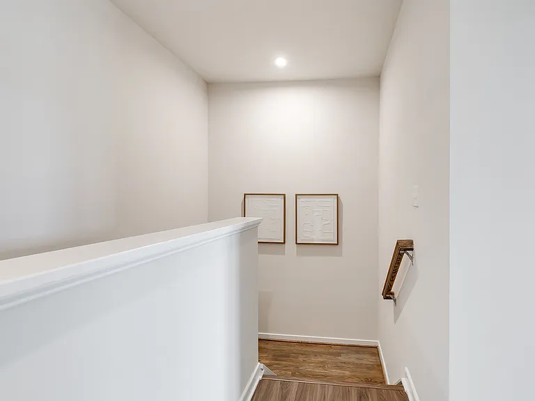 2439 Ownby Ln #B13 — Photo 7