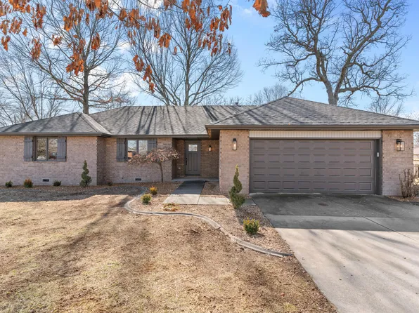 906 Blueberry Court, Nixa, MO 65714