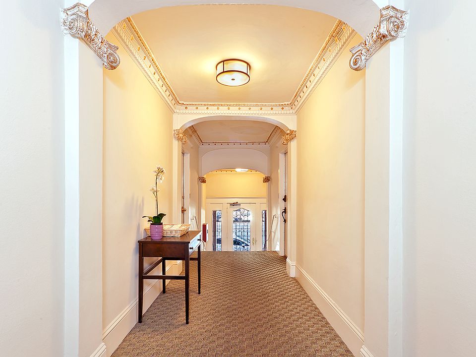 1st image of 3015 Van Ness Ave #9