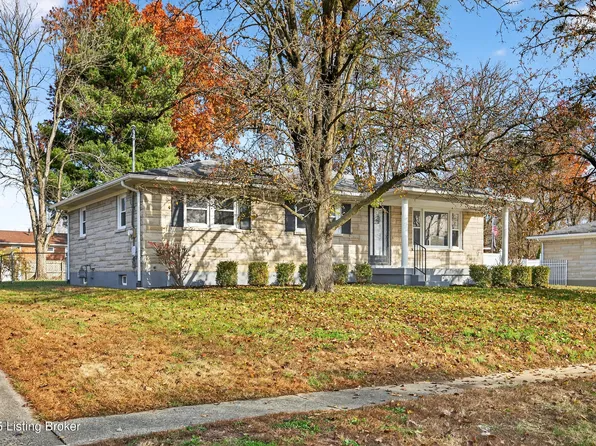 9118 Wanlou Dr, Louisville, KY 40272