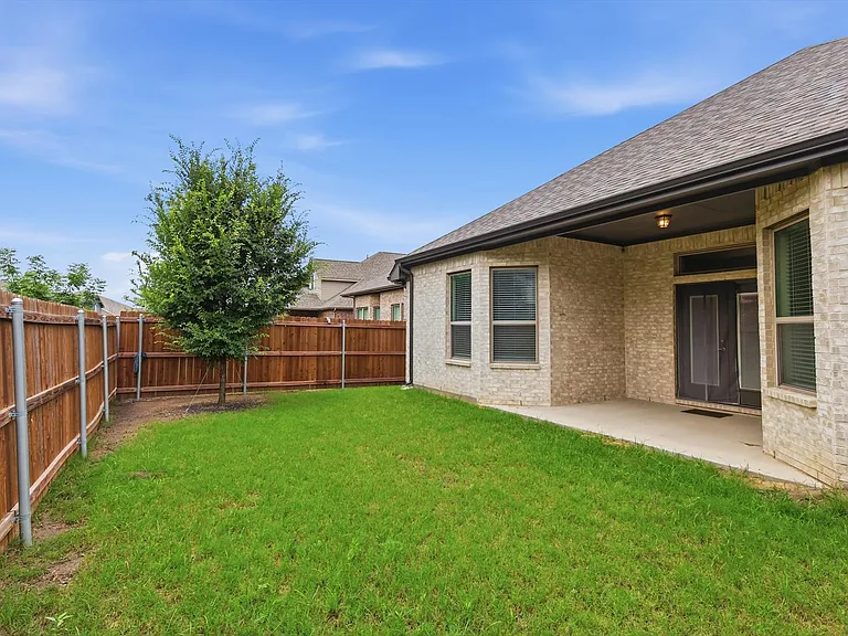 2609 Loxley Dr — Photo 35