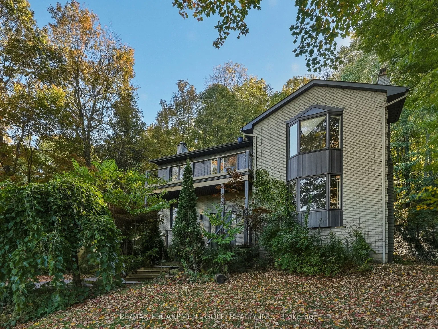 4 bed, $4,000 — Photo 2