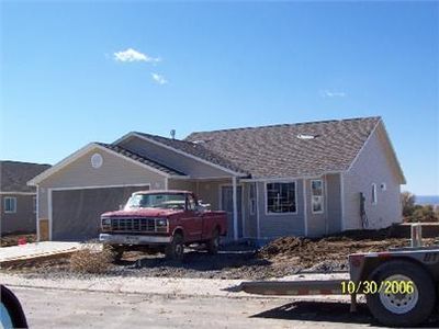 142 Roundhouse St, Montrose, CO, 81401