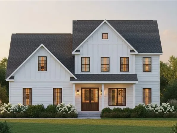 508 Saddleback Rd, Greensboro, NC 27455