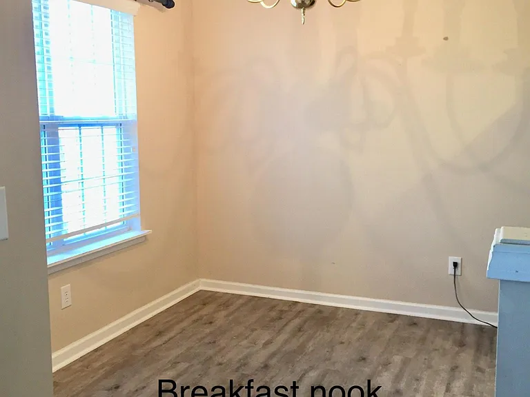 8783 Robinson Forest Dr — Photo 25