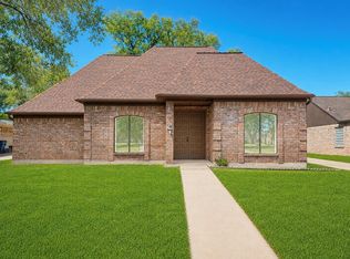 6918 Marisol Dr, Houston, TX 77083