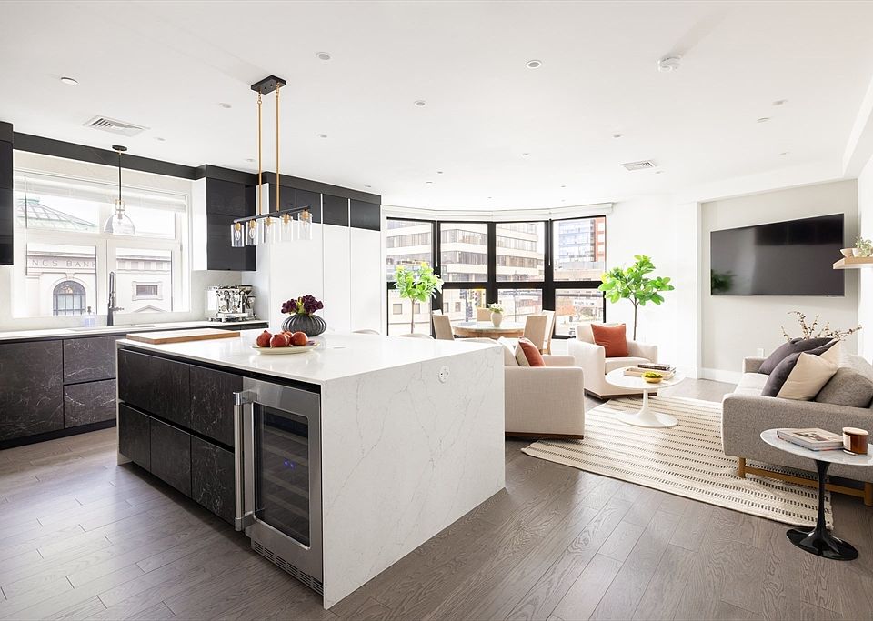 1st image of 69 Walnut St #4